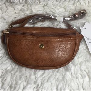 ROXY Crossbody Bag or Fanny Pack